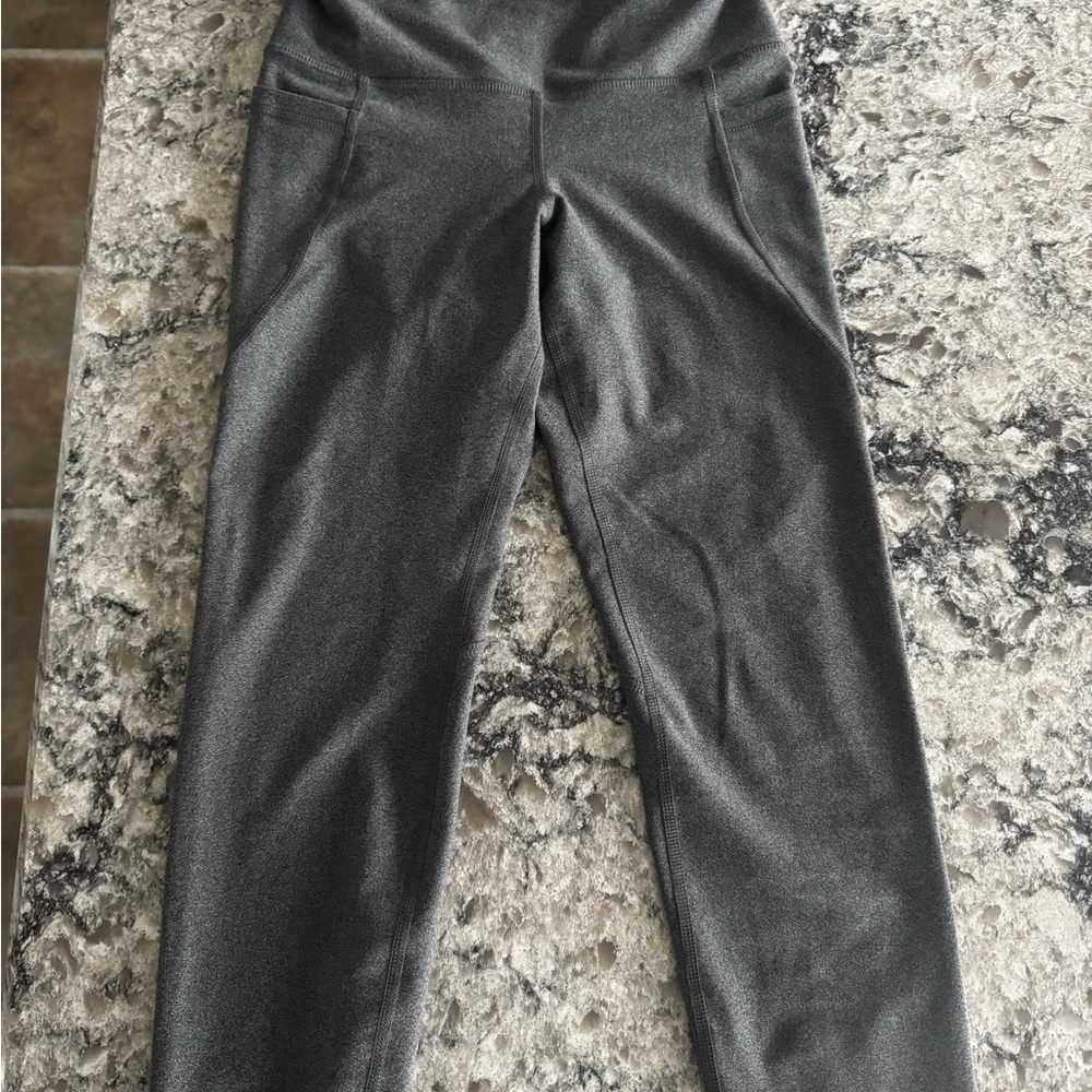 Old Navy Powersoft Leggings Small